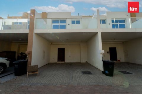 Townhouse in Dubai 4 bedrooms, 112.2 sq.m. № 43098 - photo 11
