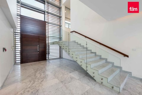 Villa à Dubai, 5 chambres, 771.6 m², № 43089 - photo 7