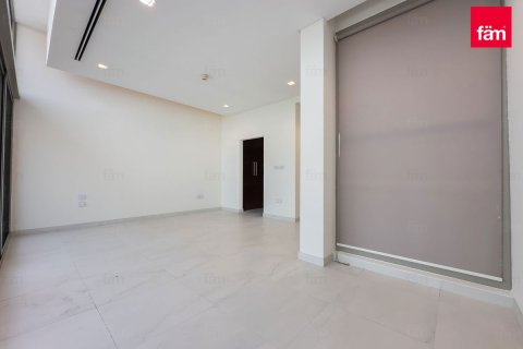 Villa à Dubai, 5 chambres, 771.6 m², № 43089 - photo 22