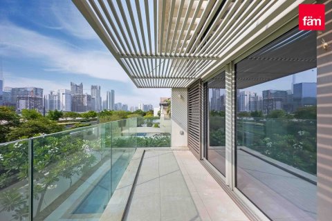 Villa à Dubai, 5 chambres, 771.6 m², № 43089 - photo 5