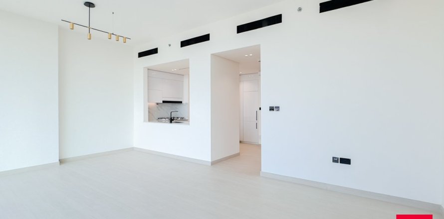 Квартира в Дубае, 2 спальни, 126м², № 9566
