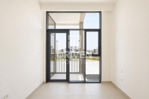 Villa in Mudon, Dubai 3 bedrooms, 168.62 sq.m. № 125272 - photo 9