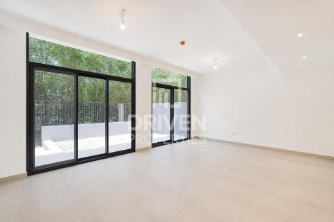 Villa in Mudon, Dubai 3 bedrooms, 168.62 sq.m. № 125272 - photo 3