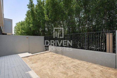 Villa in Mudon, Dubai 3 bedrooms, 168.62 sq.m. № 125272 - photo 19