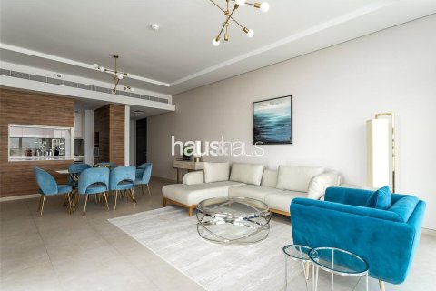 Apartment in Jumeirah Lake Towers, Dubai 2 bedrooms, 135 sq.m. № 44591 - photo 4