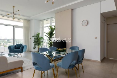 Apartment in Jumeirah Lake Towers, Dubai 2 bedrooms, 135 sq.m. № 44591 - photo 5