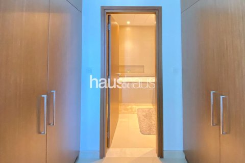 Apartment in Dubai Marina, Dubai 2 bedrooms, 105 sq.m. № 44522 - photo 11