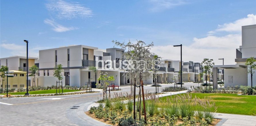 Townhouse in Elan, Tilal Al Ghaf, Dubai 3 bedrooms, 200 sq.m. № 44526