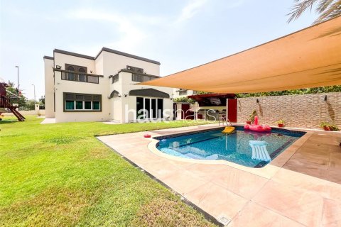 Villa in Jumeirah Park, Dubai 4 bedrooms, 902 sq.m. № 44523 - photo 27