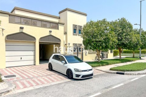Villa in Jumeirah Park, Dubai 4 bedrooms, 902 sq.m. № 44523 - photo 28
