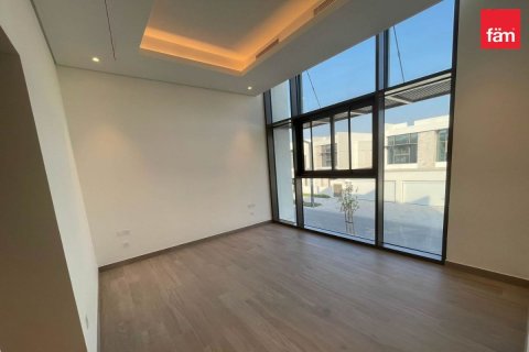 فيلا في دبي 4 غرف نوم, 570 م² رقم 49251 - صورة 12