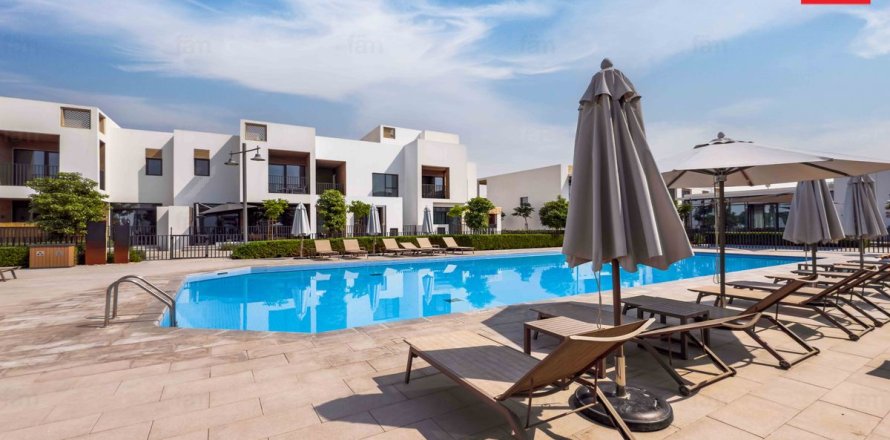 Townhouse in Dubai 3 bedrooms, 200.5 sq.m. № 77879