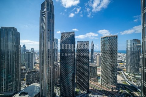 Apartamento en Burj Khalifa, Dubai, 1 dormitorio, 101.81982994 m², № 63532 - foto 9