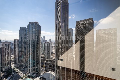 Apartamento en Burj Khalifa, Dubai, 1 dormitorio, 101.81982994 m², № 63532 - foto 17