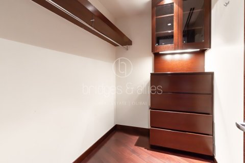 Apartment in Downtown Dubai (Downtown Burj Dubai), Dubai 2 bedrooms, 189 sq.m. № 78026 - photo 10