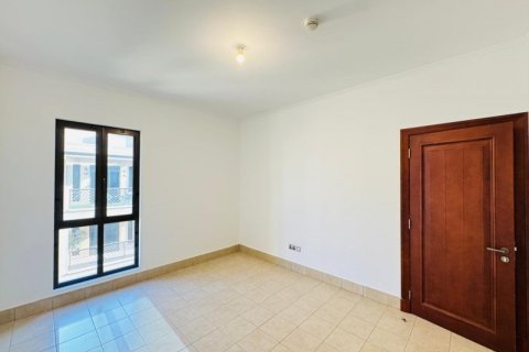 Apartamento en Old Town, Dubai, 1 dormitorio, 87 m², № 78035 - foto 5