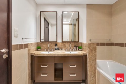 Apartment in Downtown Dubai (Downtown Burj Dubai), Dubai 1 bedroom, 76.9 sq.m. № 97852 - photo 21