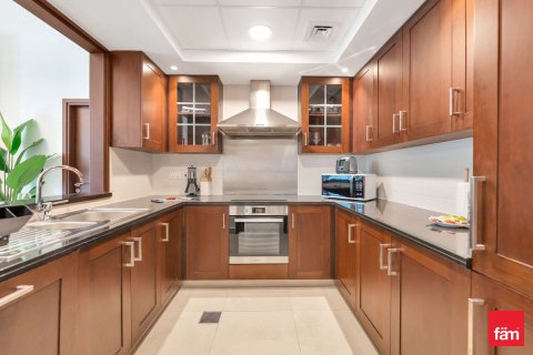 Apartment in Downtown Dubai (Downtown Burj Dubai), Dubai 1 bedroom, 76.9 sq.m. № 97852 - photo 10