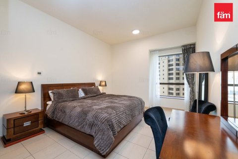 Снять в аренду квартиру в Дубае: 2 спальни, 130.5м², № 97860 - фото 16