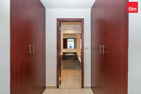 Снять в аренду квартиру в Дубае: 2 спальни, 130.5м², № 97860 - фото 25