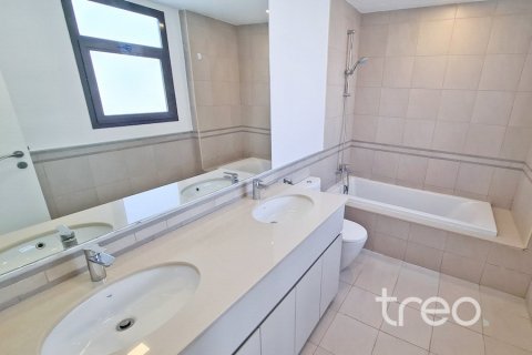 Villa in Hayat Townhouses, Town Square, Dubai 3 bedrooms, 202.06 sq.m. № 136202 - photo 8