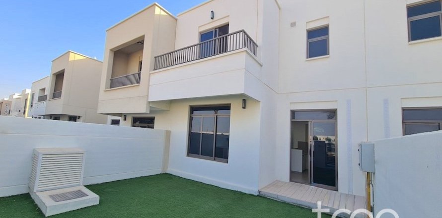Villa in Hayat Townhouses, Town Square, Dubai 3 bedrooms, 202.06 sq.m. № 136202