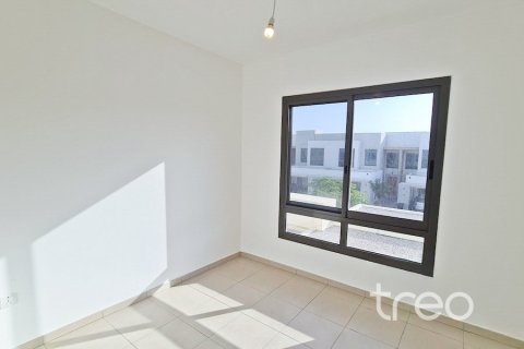 Villa in Hayat Townhouses, Town Square, Dubai 3 bedrooms, 202.06 sq.m. № 136202 - photo 5