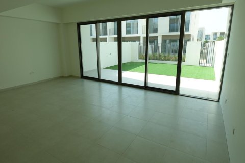 Villa in The Valley, Dubai 3 bedrooms, 176.31967467 sq.m. № 63350 - photo 1