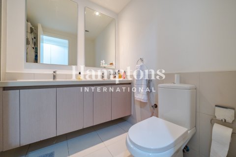 Apartment in Dubai South (Dubai World Central), Dubai 2 bedrooms, 120.94948667 sq.m. № 63351 - photo 12