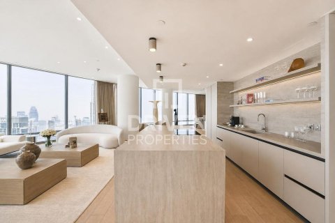 Penthouse in Downtown Dubai (Downtown Burj Dubai), Dubai 2 bedrooms, 189.15 sq.m. № 126360 - photo 9