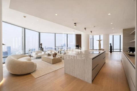 Penthouse in Downtown Dubai (Downtown Burj Dubai), Dubai 2 bedrooms, 189.15 sq.m. № 126360 - photo 7