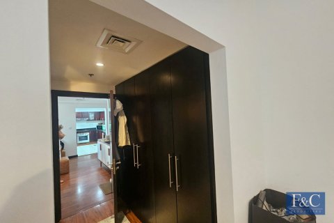 Apartment in Jumeirah Lake Towers, Dubai 1 bedroom, 92 sq.m. № 103867 - photo 12