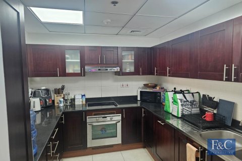 Apartment in Jumeirah Lake Towers, Dubai 1 bedroom, 92 sq.m. № 103867 - photo 19
