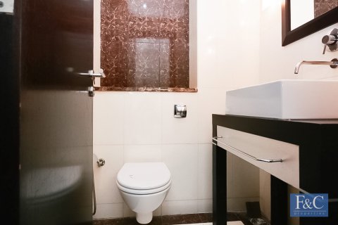 Apartment in Jumeirah Lake Towers, Dubai 1 bedroom, 92 sq.m. № 103867 - photo 16