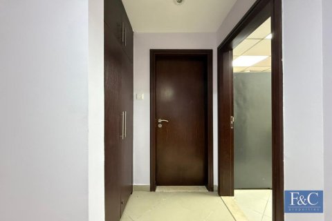 Apartment in Jumeirah Lake Towers, Dubai 2 bedrooms, 101 sq.m. № 103866 - photo 15