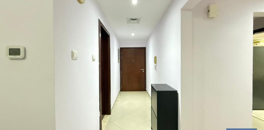 Apartment in Jumeirah Lake Towers, Dubai 2 bedrooms, 101 sq.m. № 103866