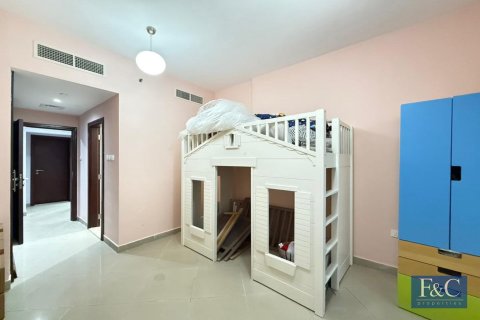 Apartment in Jumeirah Lake Towers, Dubai 2 bedrooms, 101 sq.m. № 103866 - photo 9