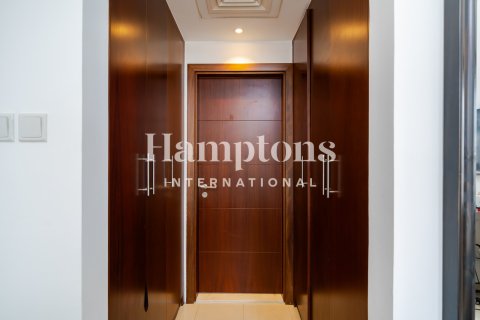 Apartment in Downtown Dubai (Downtown Burj Dubai), Dubai 1 bedroom, 65.76974982 sq.m. № 102257 - photo 17