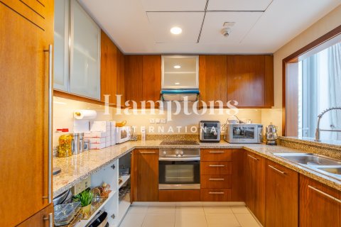 Apartment in Downtown Dubai (Downtown Burj Dubai), Dubai 1 bedroom, 65.76974982 sq.m. № 102257 - photo 12