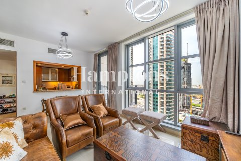 Apartment in Downtown Dubai (Downtown Burj Dubai), Dubai 1 bedroom, 65.76974982 sq.m. № 102257 - photo 8