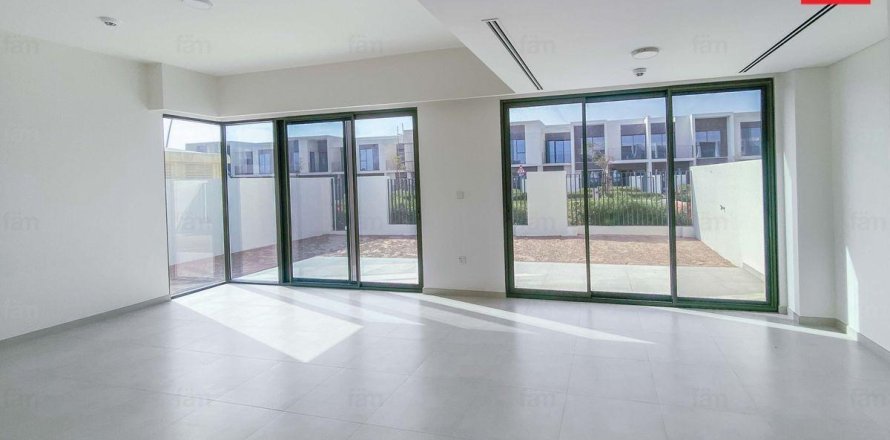 Villa à Dubai, 3 chambres, 174 m², № 124965