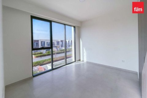 Villa à Dubai, 3 chambres, 174 m², № 124965 - photo 2
