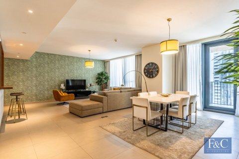 Apartment in BLVD Heights, Downtown Dubai (Downtown Burj Dubai), Dubai 2 bedrooms, 162 sq.m. № 103347 - photo 12