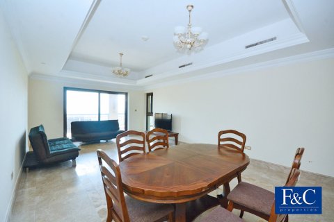 Apartment in The Fairmont Palm Residences, Palm Jumeirah, Dubai 1 bedroom, 144 sq.m. № 103355 - photo 11
