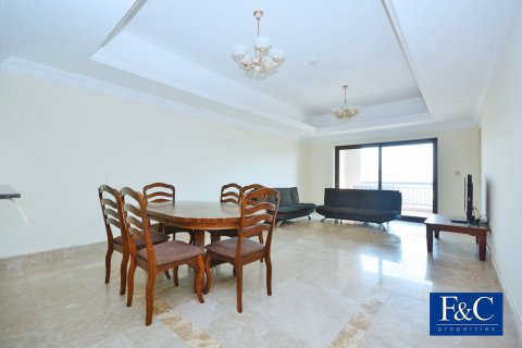 Apartment in The Fairmont Palm Residences, Palm Jumeirah, Dubai 1 bedroom, 144 sq.m. № 103355 - photo 3