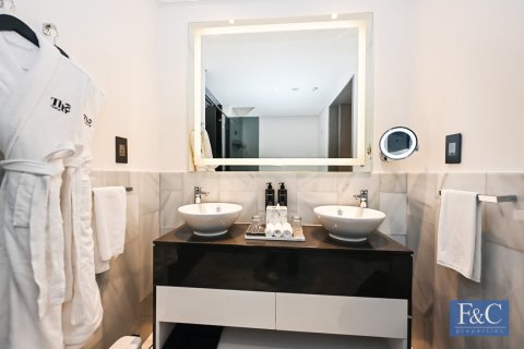 Apartment in The Crescent, Palm Jumeirah, Dubai 2 bedrooms, 115 sq.m. № 103351 - photo 11
