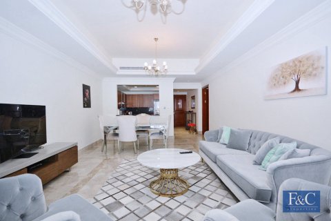 Apartment in The Fairmont Palm Residences, Palm Jumeirah, Dubai 1 bedroom, 124 sq.m. № 103353 - photo 2