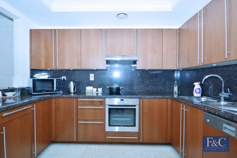 Apartment in The Fairmont Palm Residences, Palm Jumeirah, Dubai 1 bedroom, 124 sq.m. № 103353 - photo 19