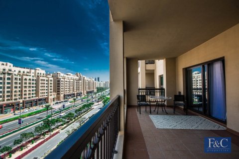 Apartment in The Fairmont Palm Residences, Palm Jumeirah, Dubai 1 bedroom, 124 sq.m. № 103353 - photo 14