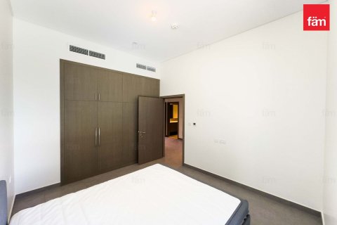 Купить таунхаус в Дубае: 3 спальни, 216.4м², № 16915 - фото 11